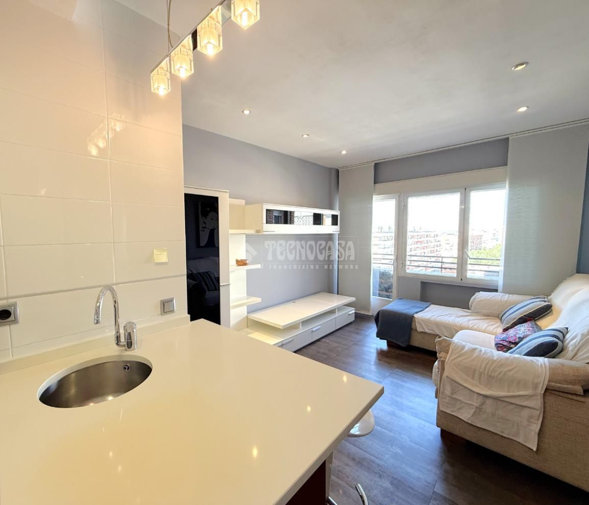 Bedroom of Flat for sale in  Madrid Capital  with Air Conditioner and Terrace