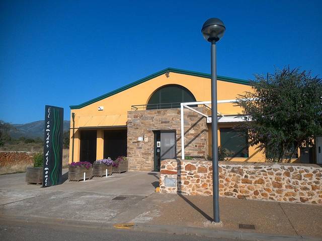 Local comercial en Venta en Calle El Pinar S/n 24721 Tabuyo Del Monte en Luyego