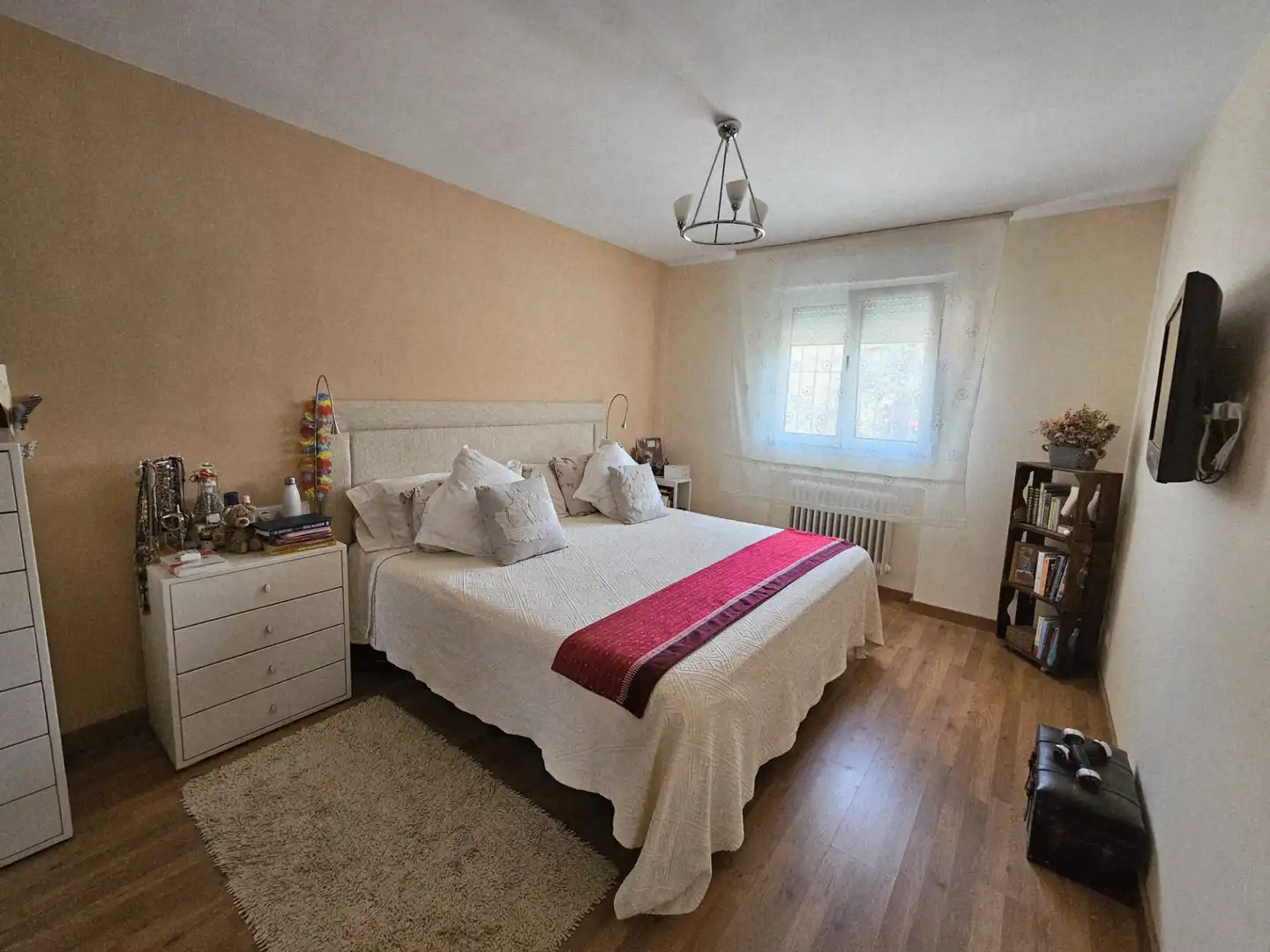 Dormitori de Casa o xalet en venda en Alpedrete amb Aire condicionat, Calefacció i Jardí privat