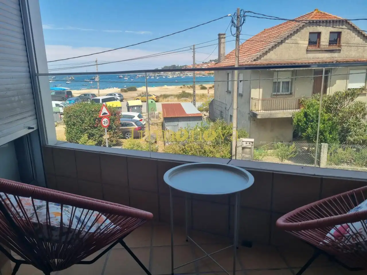 Terraza de Piso de alquiler en Cangas  con Calefacción, Amueblado y Balcón