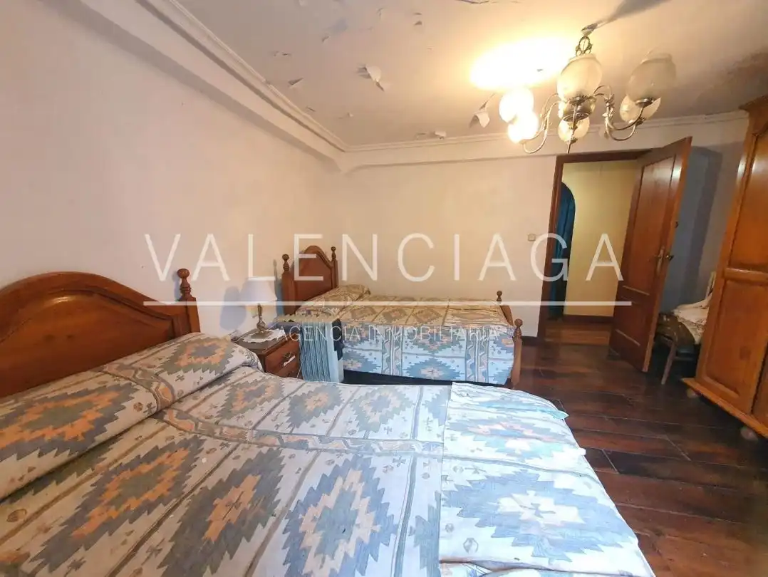 Detached homes for sale in Zaldibia