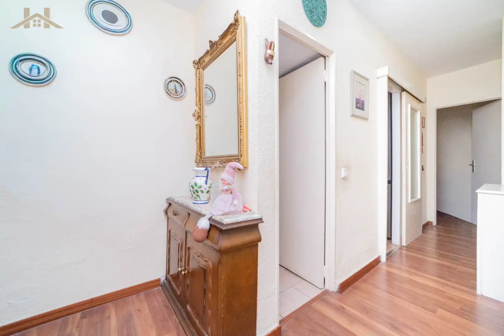 Flat with terrace for sale in Calle de la Reina Mercedes, imagen 5