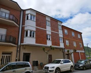 Vista exterior de Edifici en venda en Ponferrada