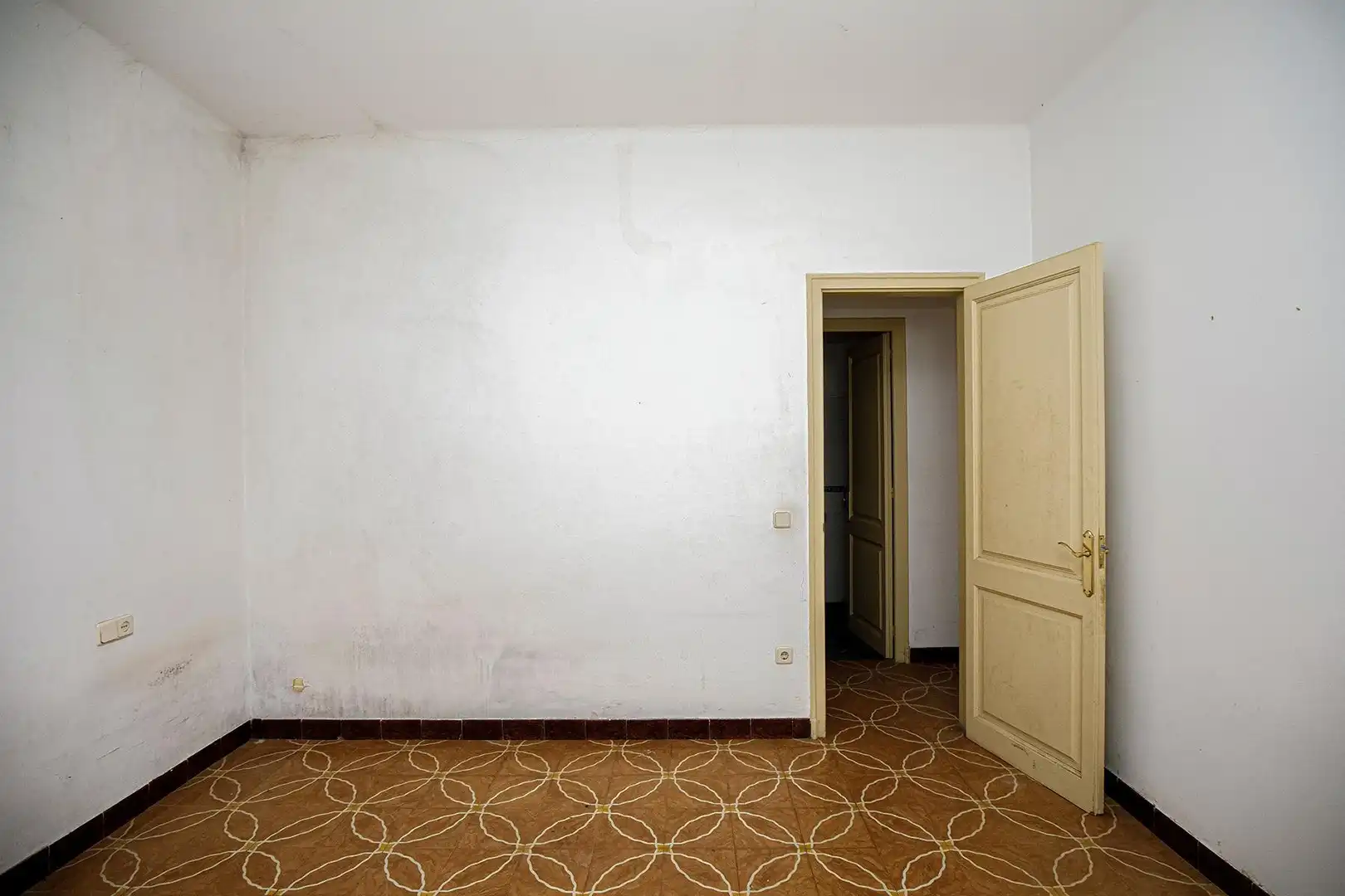 Dormitori de Casa o xalet en venda en Salt amb Terrassa i Traster