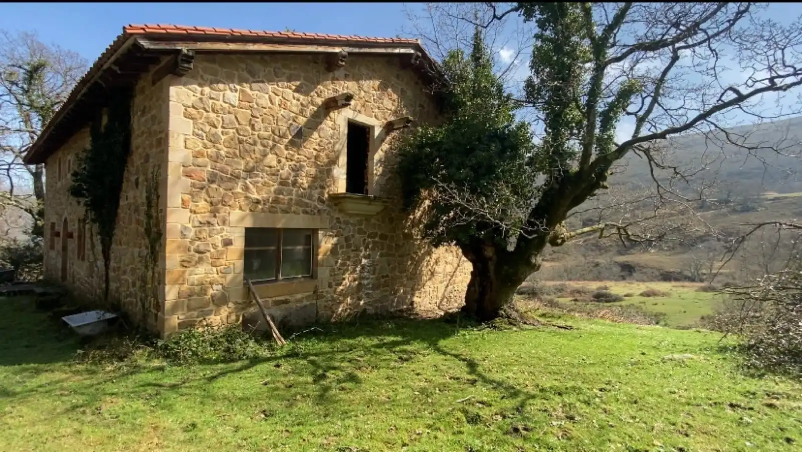 Casa con terraza en venta en Polígono 14 Parcela 40 LAGUNA. CABUERNIGA (CANTAB, imagen 9