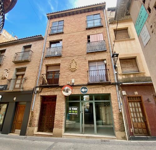 Exterior view of Office for sale in Cintruénigo