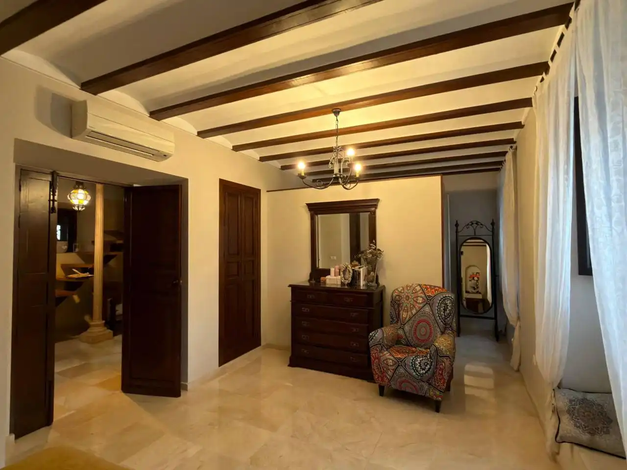 Houses for sale in Osuna  with Air Conditioner and Terrace