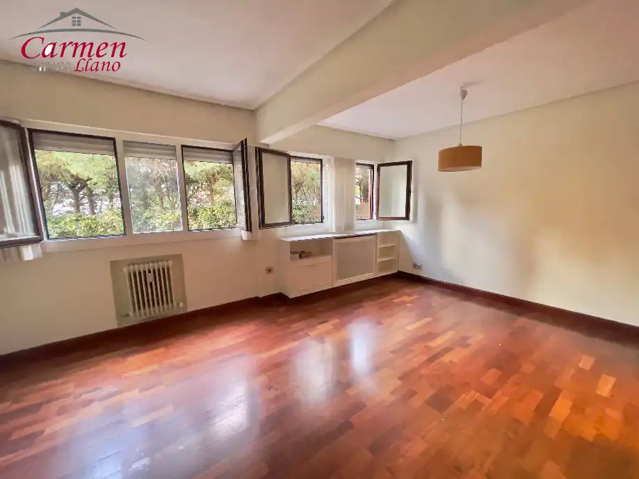 Habitación de Piso en venta en Getxo  con Calefacción y Trastero