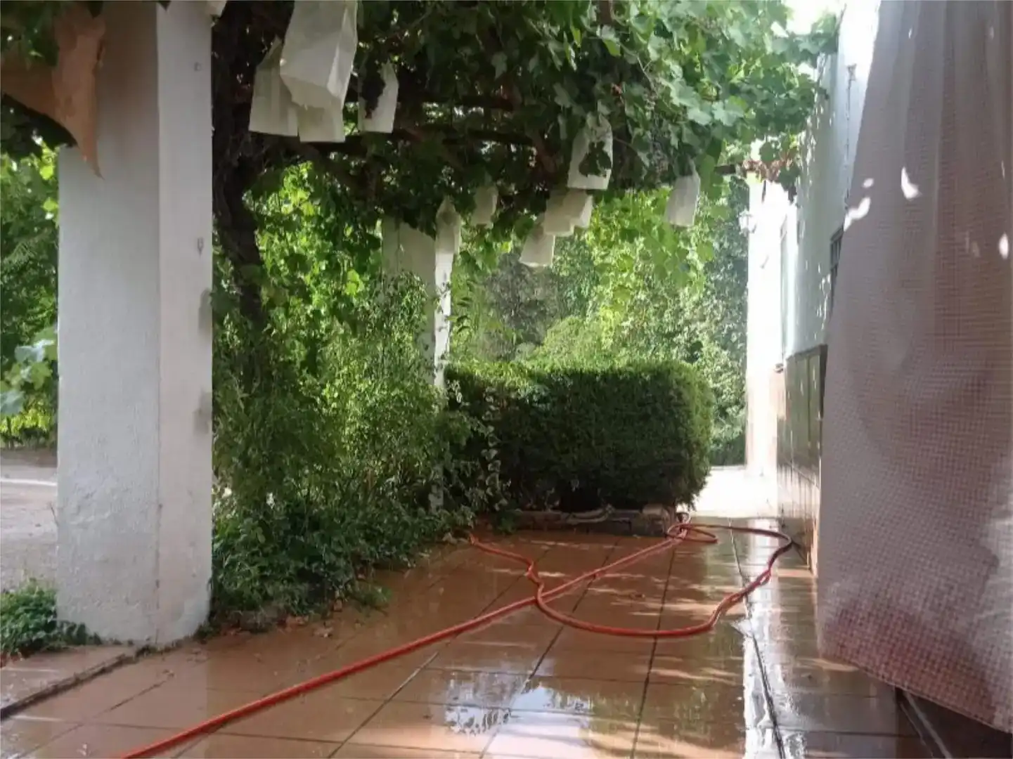 Terraza de Casa o chalet en venta en Cambil con Jardín privado, Piscina y Amueblado