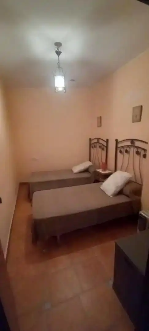 Dormitori de Casa adosada en venda en Torre Alháquime amb Aire condicionat i Balcó