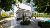 Vista exterior de Casa o xalet en venda en Sabadell amb Aire condicionat, Calefacció i Jardí privat