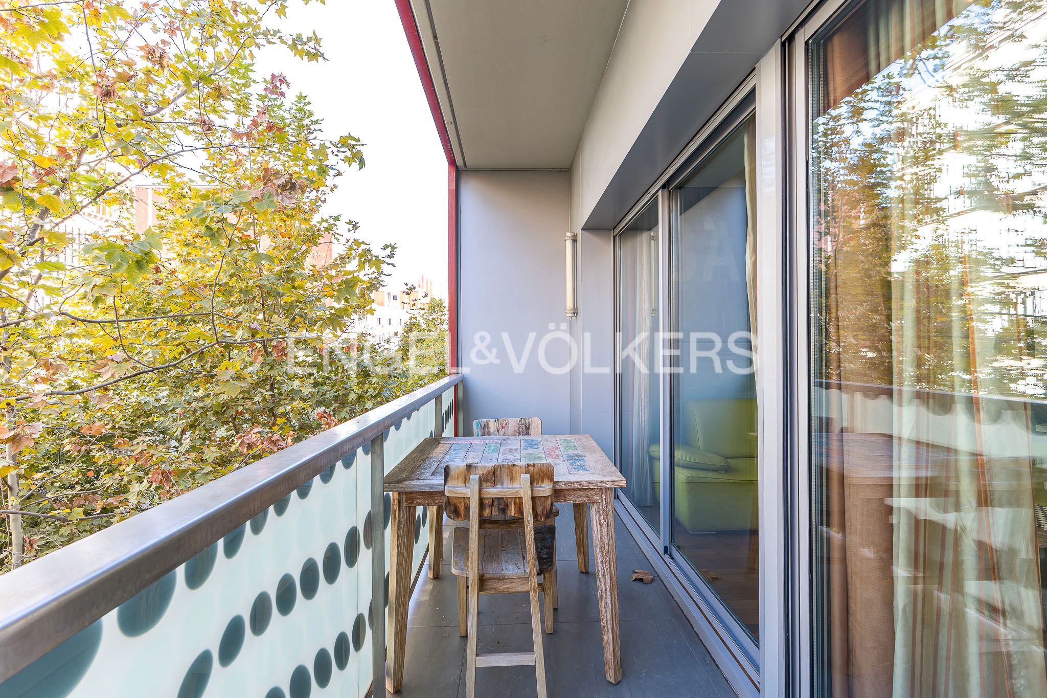 Balcony of Apartment for sale in  Barcelona Capital  with Heating, Parquet flooring and Terrace
