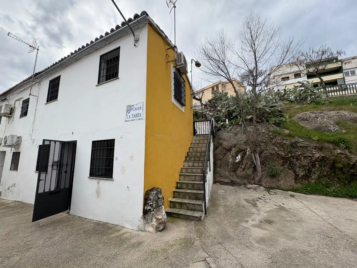 Exterior view of Houses for rent in Plasencia  with Air Conditioner, Heating and Furnished