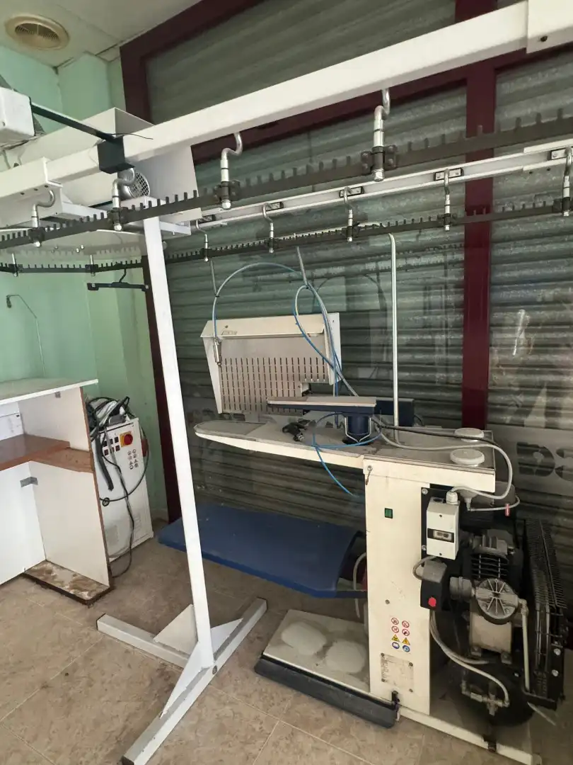 Business premises for sale in Carrer de l'Onze de Setembre 19, imagen 9