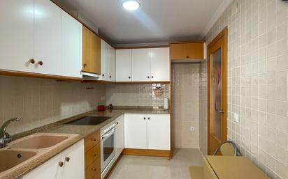 Kitchen of Flat for sale in Oliva  with Terrace