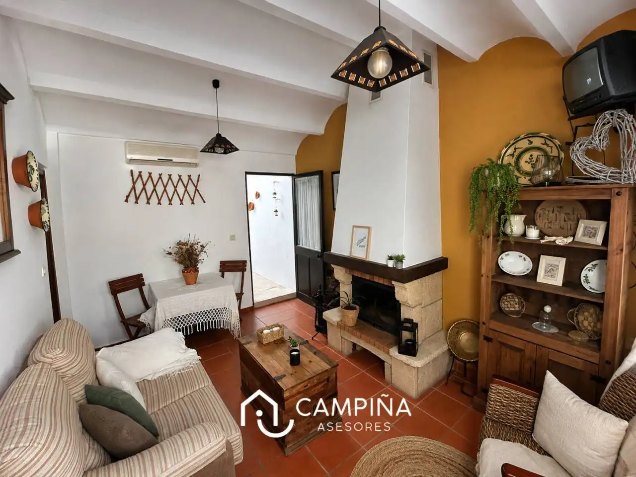 Casa en venda a Zalamea la Real, imagen 2
