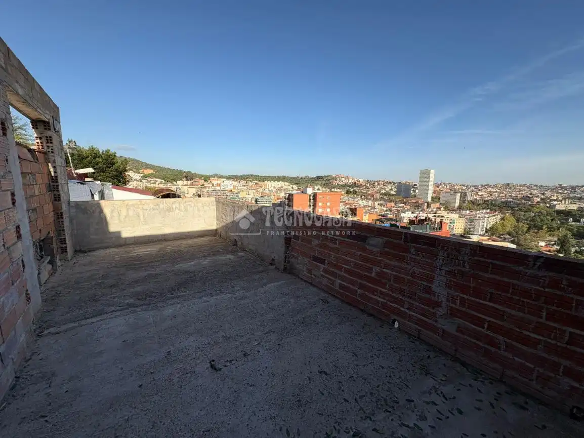 Terraza de Local en venta en Santa Coloma de Gramenet