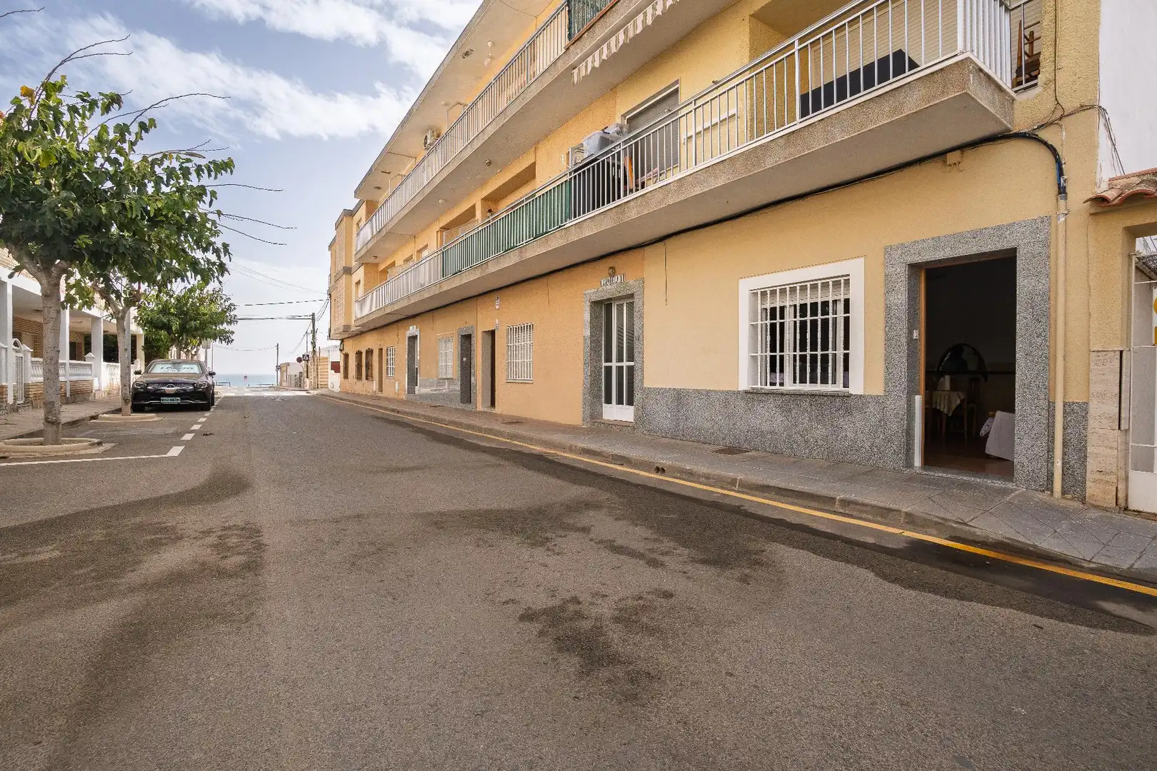 Vista exterior de Piso en venta en Pilar de la Horadada con Balcón