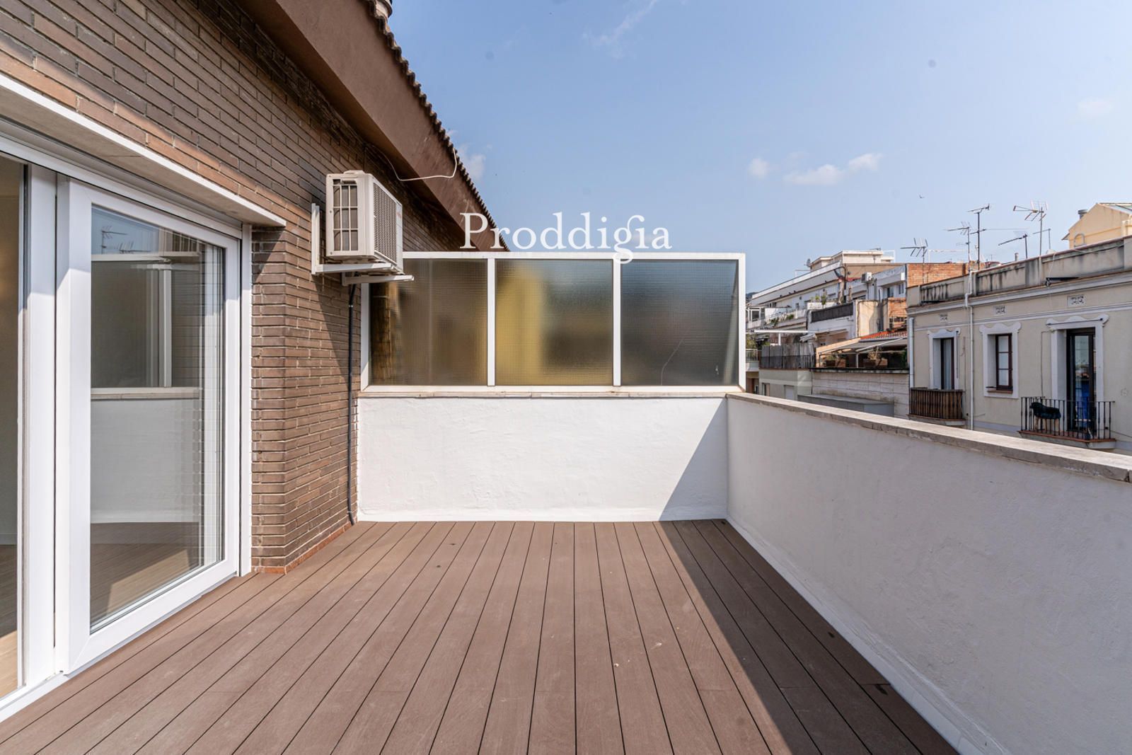 Terrassa de Àtic de lloguer en  Barcelona Capital amb Aire condicionat, Calefacció i Terrassa