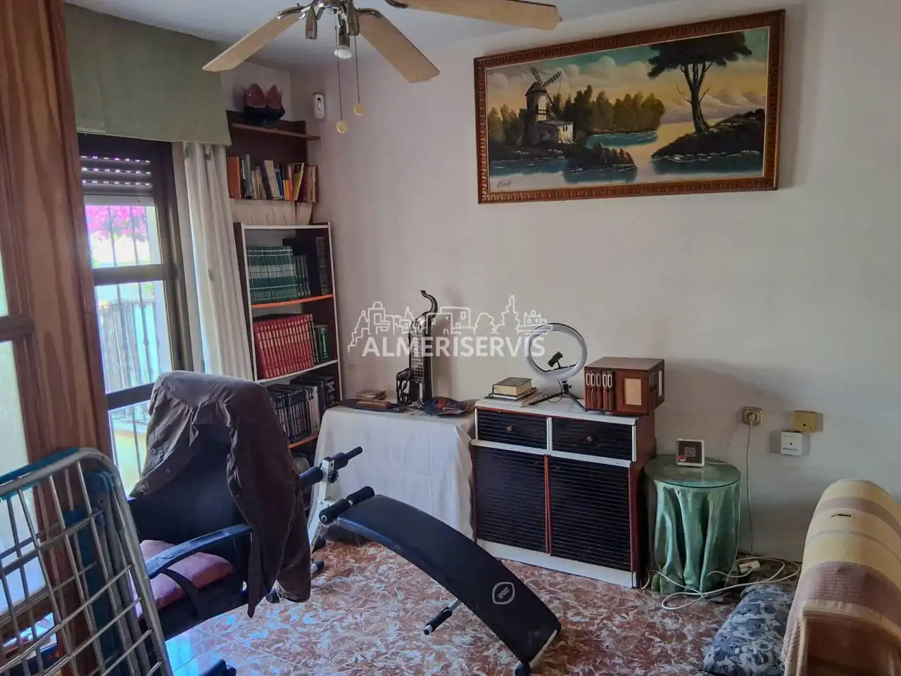Sala de estar de Casa adosada en venta en El Ejido con Aire acondicionado, Terraza y Amueblado