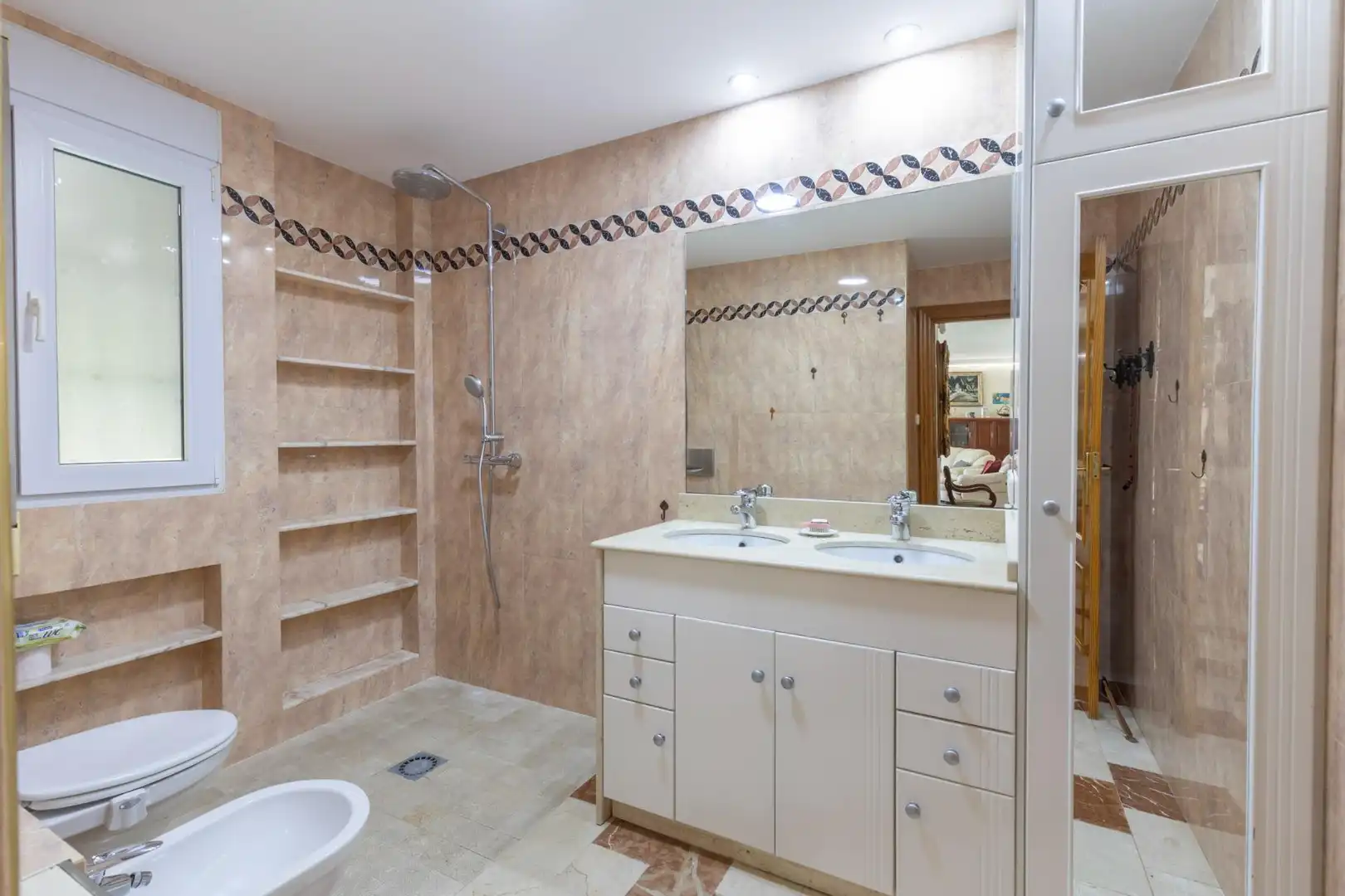 Bany de Casa o xalet en venda en San Francisco - Chorillo