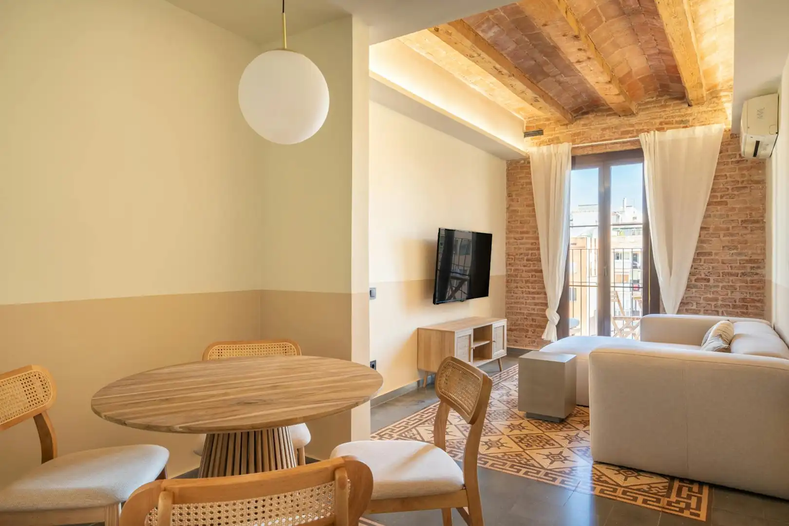 Living room of Flat for rent in Barcelona  with Air Conditioner, Furnished and Washing machine
