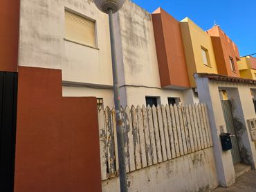 Adossat en venda a Avenida de la Libertad