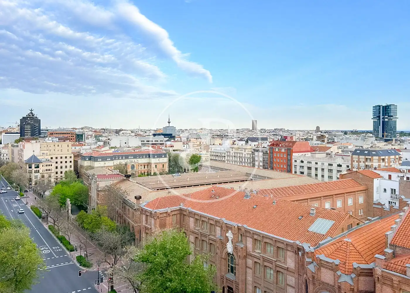 Vista exterior de Ático en venta en Madrid con Aire acondicionado, Calefacción y Terraza