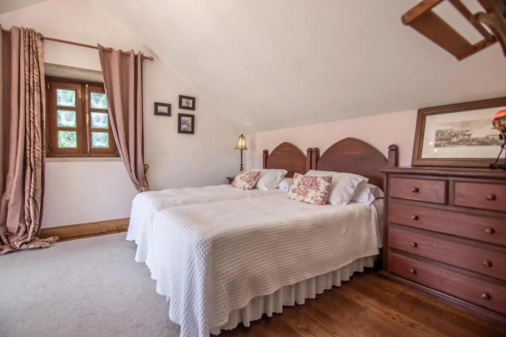 Schlafzimmer von Gebäude zum Verkauf in Cuntis