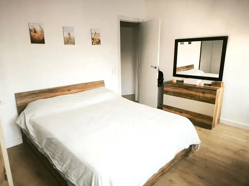 Habitación de Piso en venta en Vilanova del Camí con Calefacción, Parquet y Horno