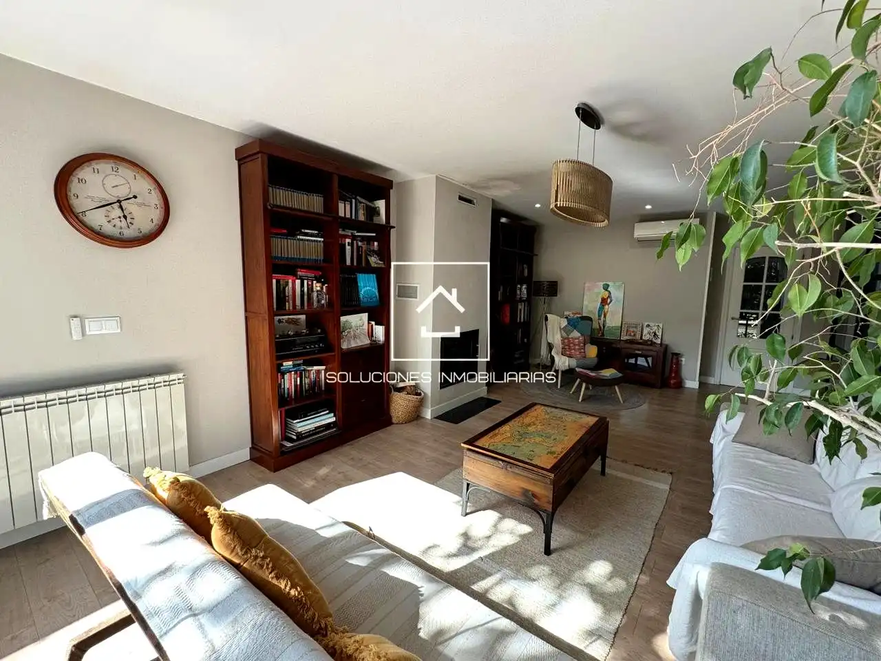 Sala de estar de Casa o chalet en venta en Rivas-Vaciamadrid con Aire acondicionado, Jardín privado y Terraza