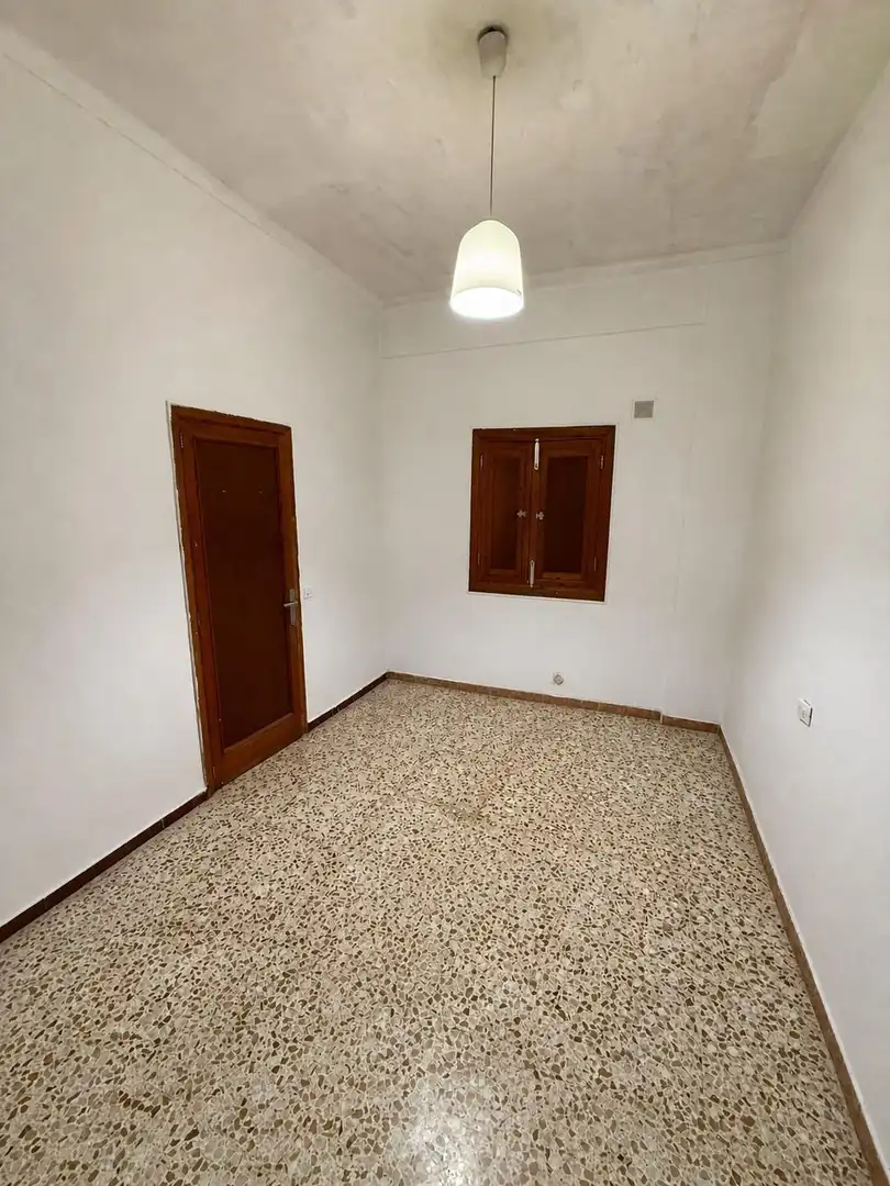 Ground floor for sale in Inca  with Storage room