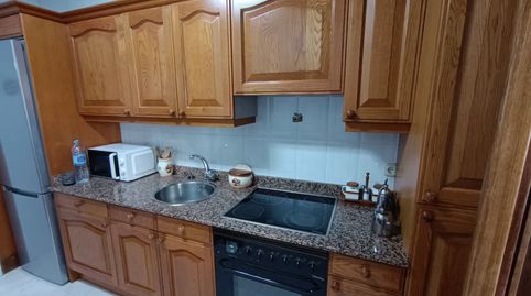 Foto 2 de Piso en venta en Calle Juan Uria Riu, El Carbayedo - El Quirinal, Avilés