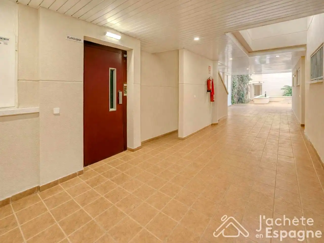 Ático en venta en Vandellòs i l'Hospitalet de l'Infant con Aire acondicionado, Terraza y Amueblado