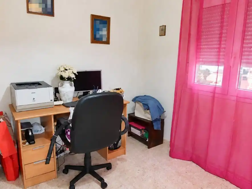 Dormitori de Casa o xalet en venda en La Línea de la Concepción amb Aire condicionat