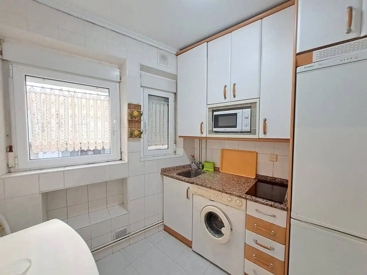 Cocina de Piso en venta en Burgos con Calefacción y Parquet