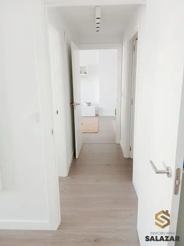 Ático de alquiler en Bilbao  con Calefacción, Jardín privado y Terraza