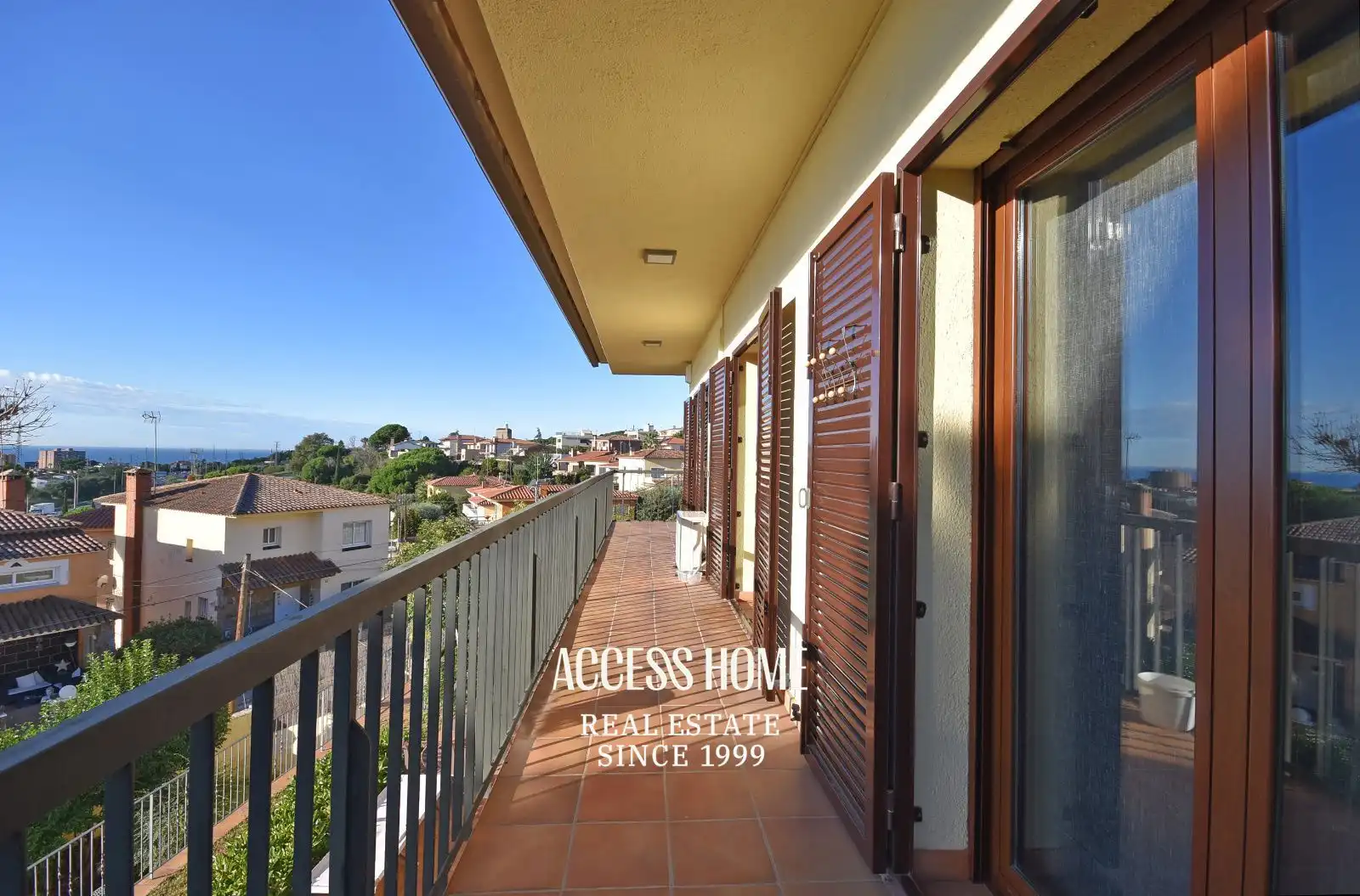 Vista exterior de Casa o xalet en venda en Premià de Dalt amb Aire condicionat, Calefacció i Terrassa