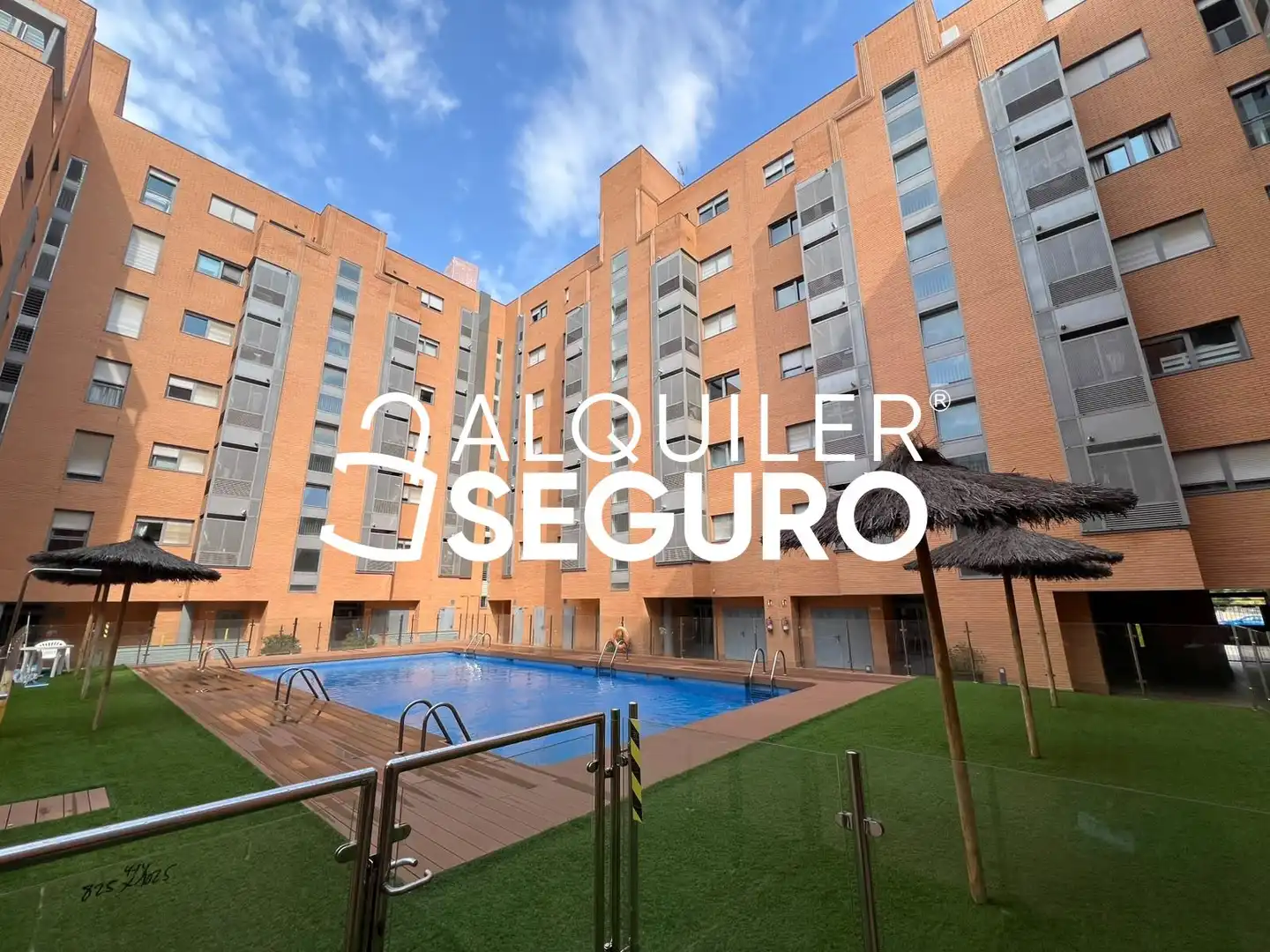 Exterior view of Flat for rent in Fuencarral - El Pardo