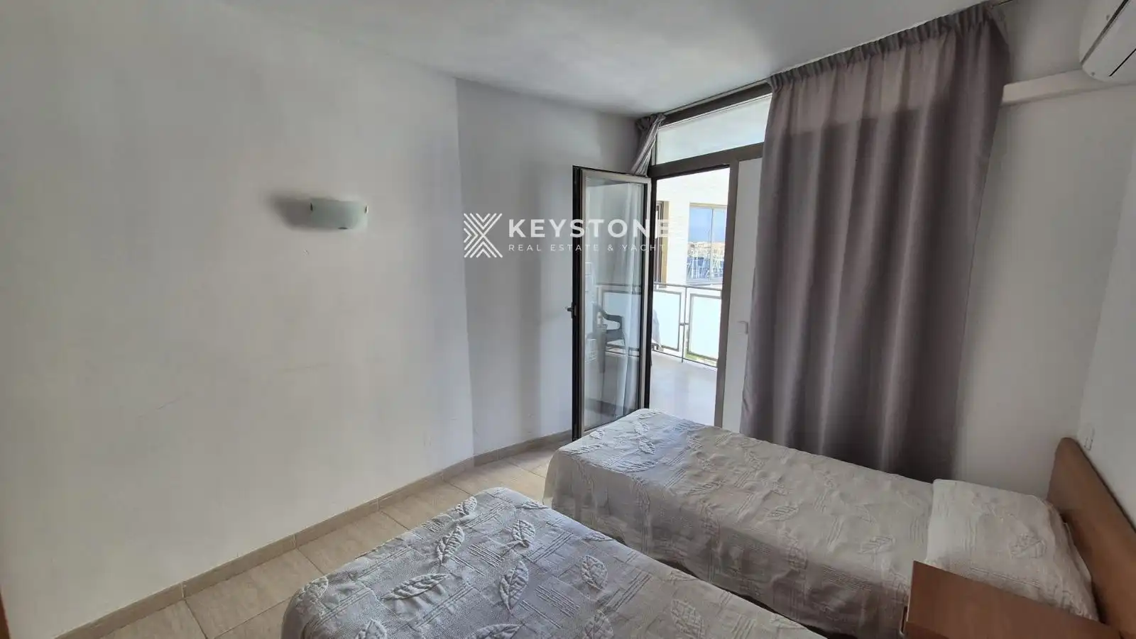Bedroom of Flat for sale in  Palma de Mallorca  with Air Conditioner and Terrace