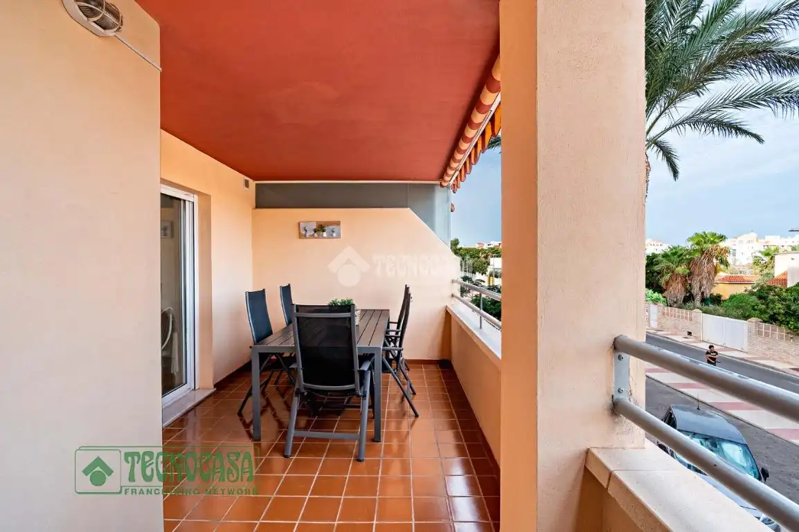 Terrassa de Pis en venda en Roquetas de Mar amb Aire condicionat, Terrassa i Moblat