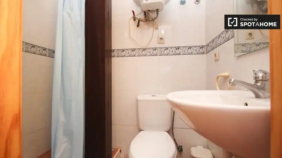 Room in Centro - Sagrario