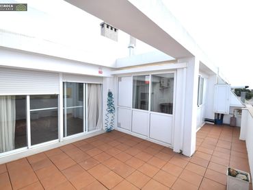 Penthouse with lift for sale in DR FERRAN 42