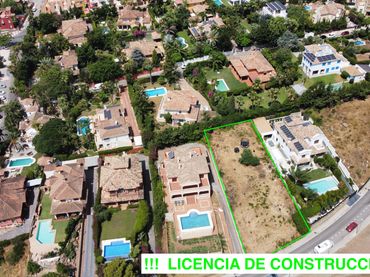 Residential land for sale in Calle la Chumbera 24