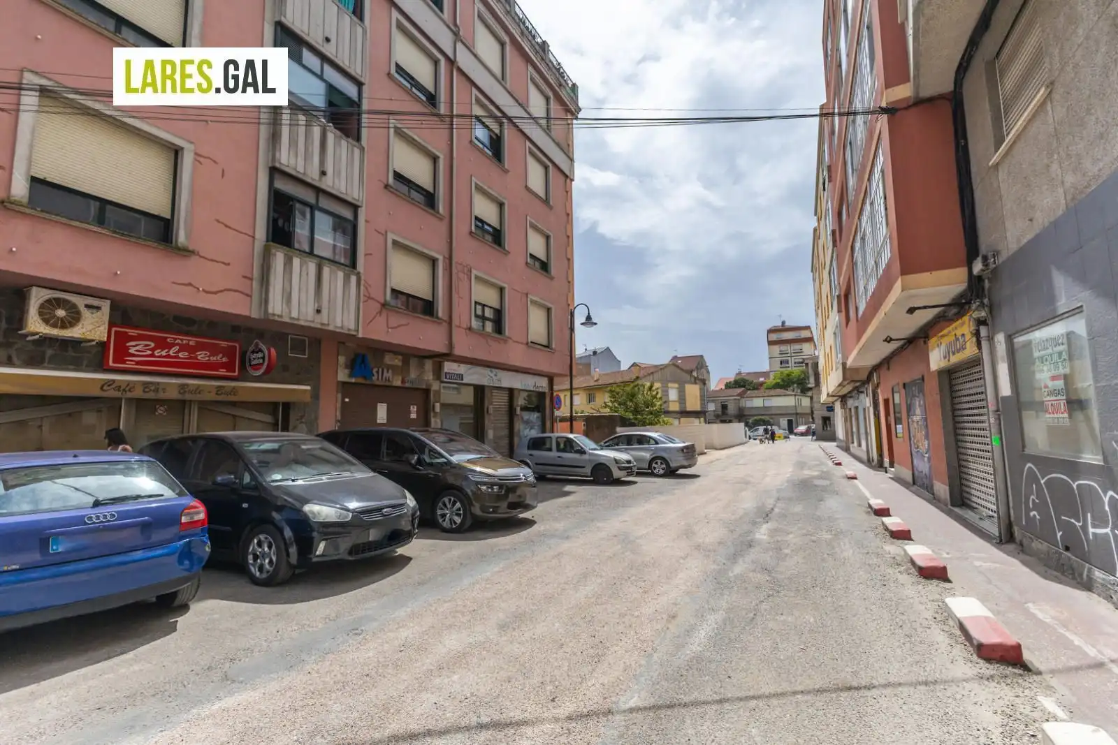 Parkplatz von Garage zum Verkauf in Cangas 