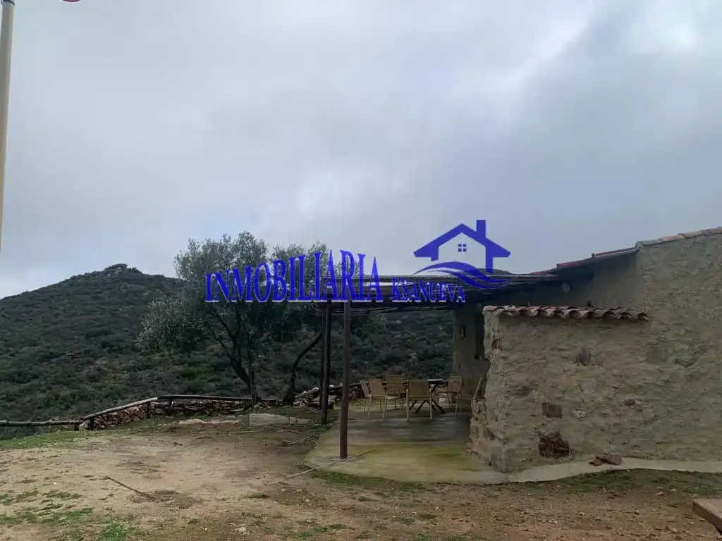 Vista exterior de Finca rústica en venta en Fuente Obejuna con Trastero