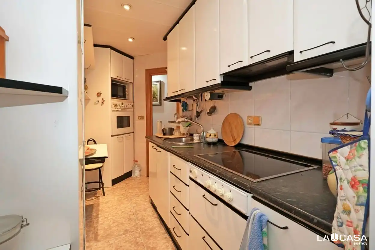 Pis amb terrassa en venda a Sants - Montjuïc, imagen 6