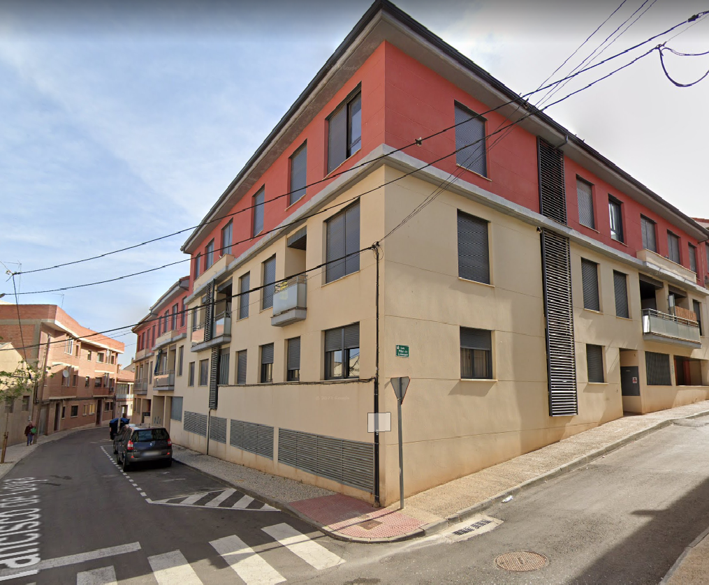Exterior view of Flat for sale in Cadrete  with Terrace and Storage room
