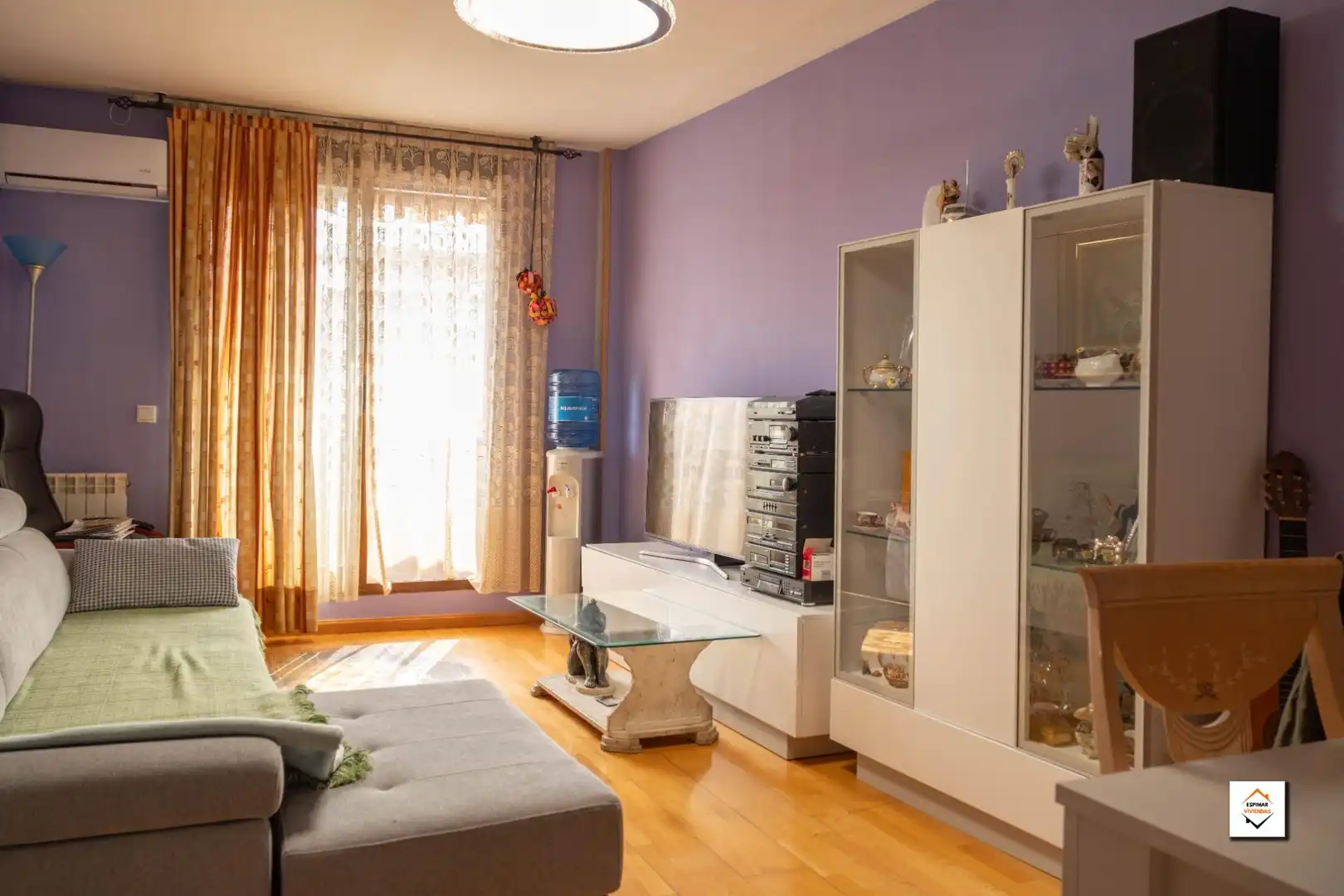 Living room of Flat for sale in Zaragoza  with Air Conditioner, Heating and Terrace