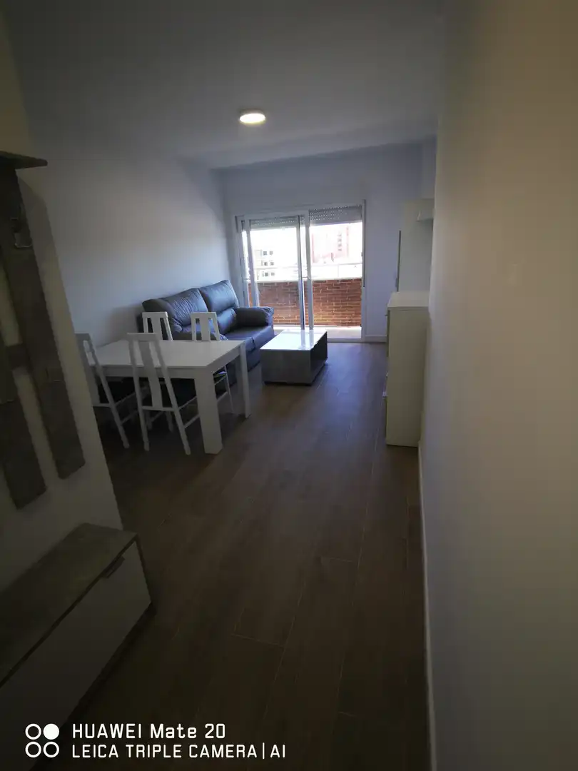 Wohnung zur Miete in Calle Río Valdehuesa, 17, Santa María de Benquerencia